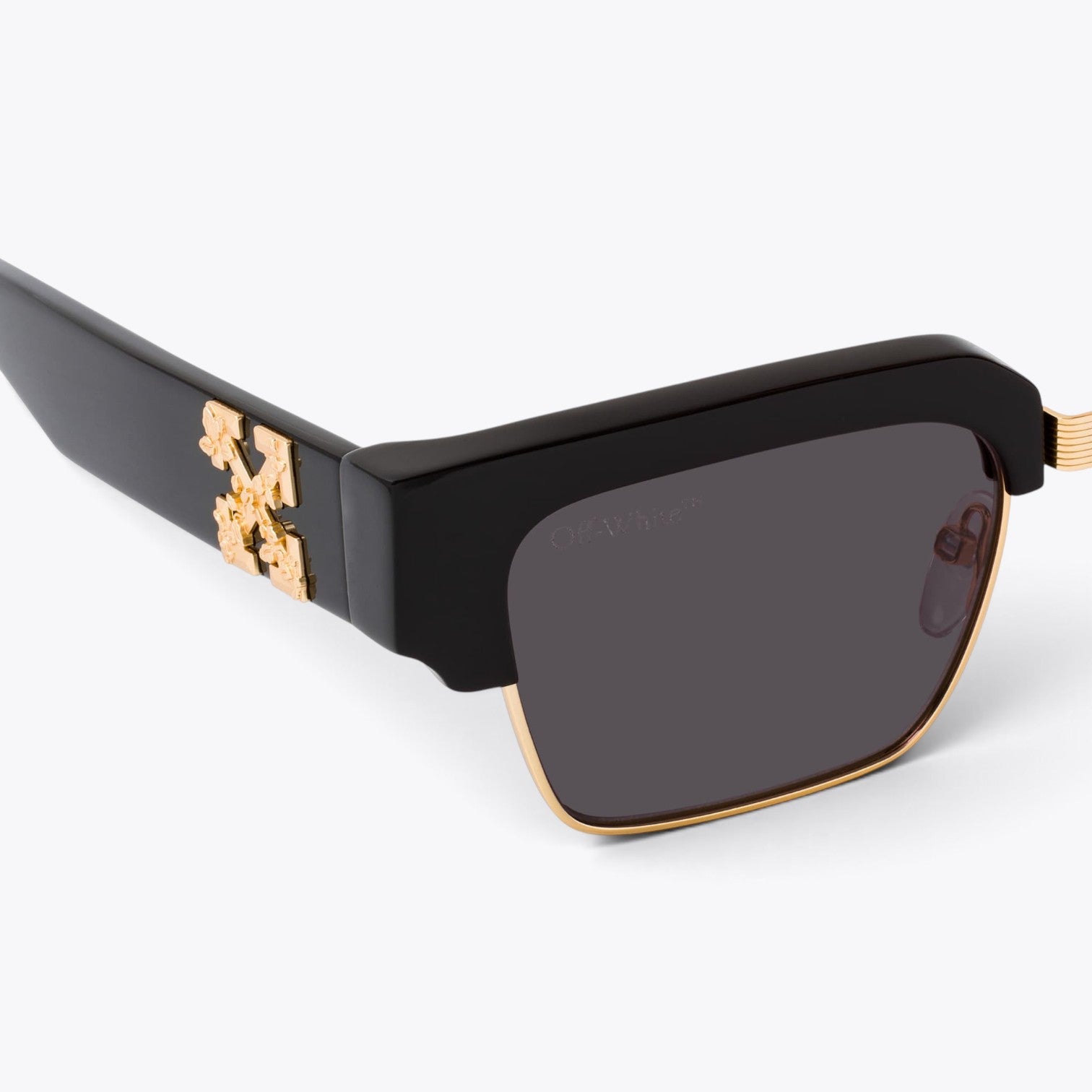 Off-White Washington OERI024