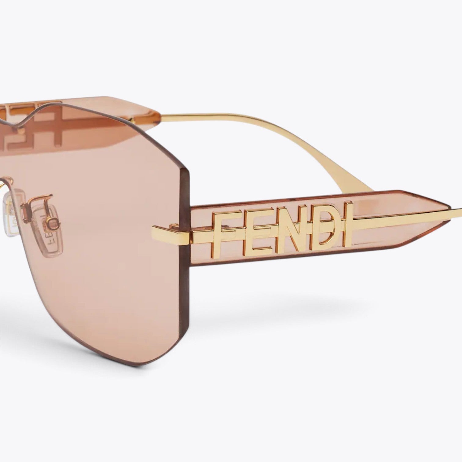 Fendi Fendigraphy FE40067U