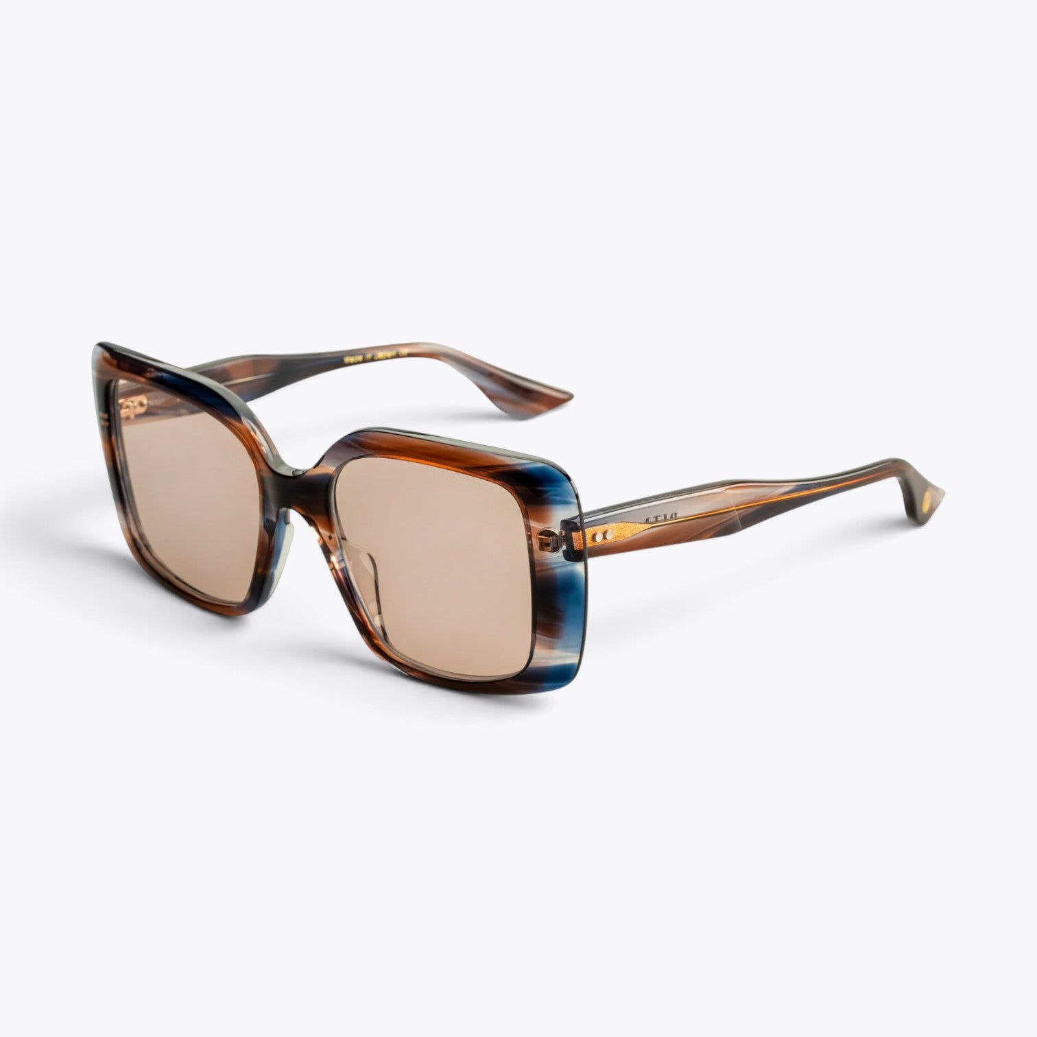 Dita Adabrah DTS716